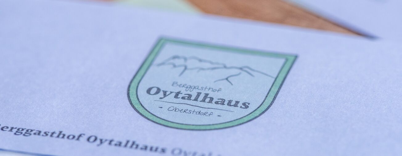 Neues Corporate Design und Logo für den traditionellen Berggasthof Oytalhaus in Oberstdorf