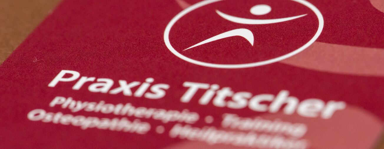 Logogestaltung der Praxis Titscher in Oberstdorf im Allgäu