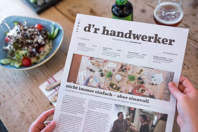 Hauszeitung für  Szene Gastronomie - Markenentwicklung des Szene Lokals ’s handwerk - craft food & craft beer in Sonthofen